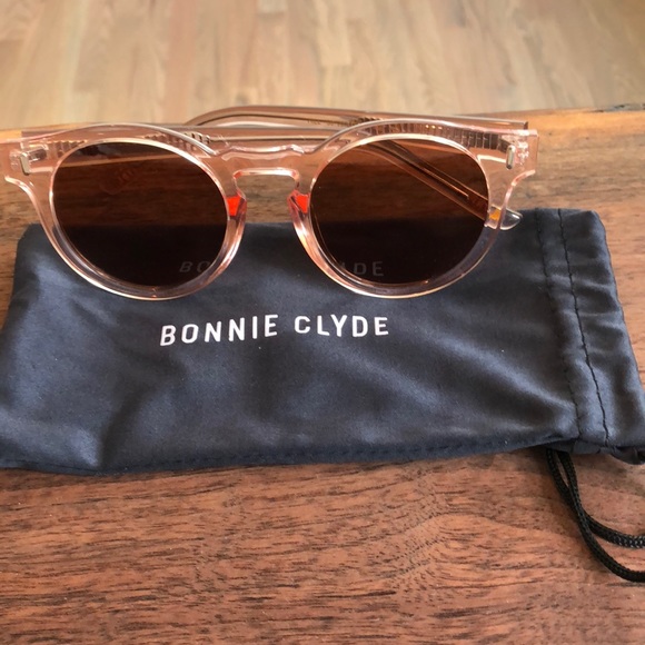 bonnie clyde Accessories - Rose colored Bonnie Clyde sunglasses!